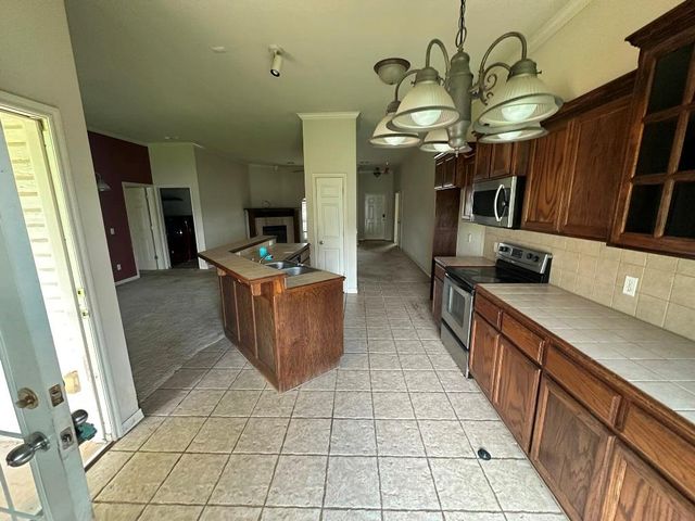 1100 NW 190th Place, Edmond, OK 73012