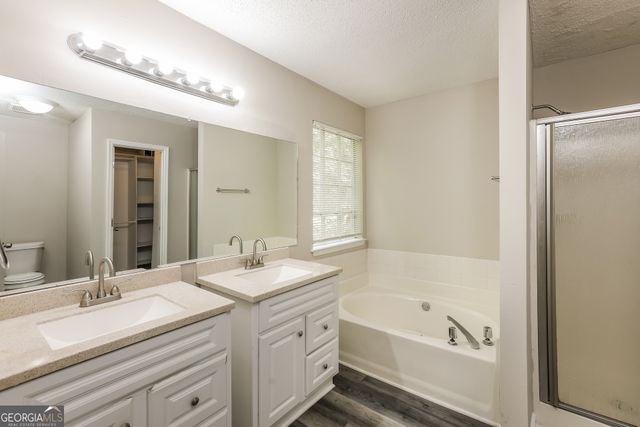 6238 Phillips Lake Court, Lithonia, GA 30058