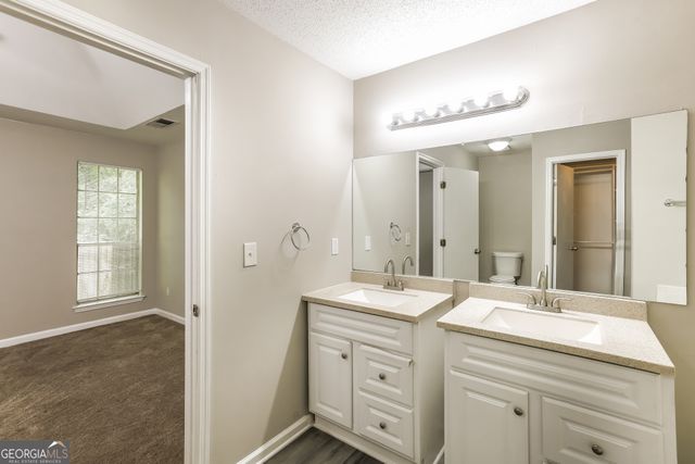 6238 Phillips Lake Court, Lithonia, GA 30058