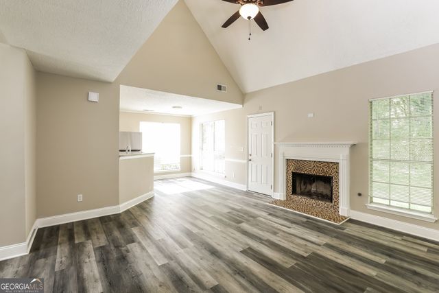 6238 Phillips Lake Court, Lithonia, GA 30058