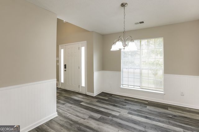 6238 Phillips Lake Court, Lithonia, GA 30058