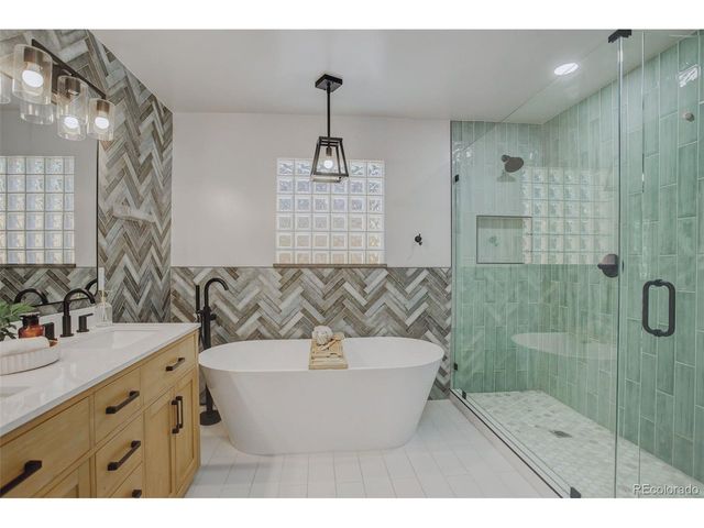 3127 S Dallas Ct, Denver, CO 80210
