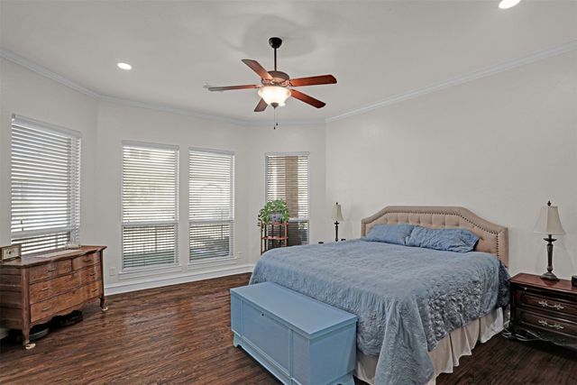 20 Glistening Pond Drive, Frisco, TX 75034