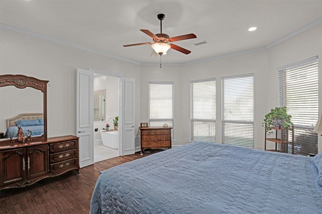 20 Glistening Pond Drive, Frisco, TX 75034