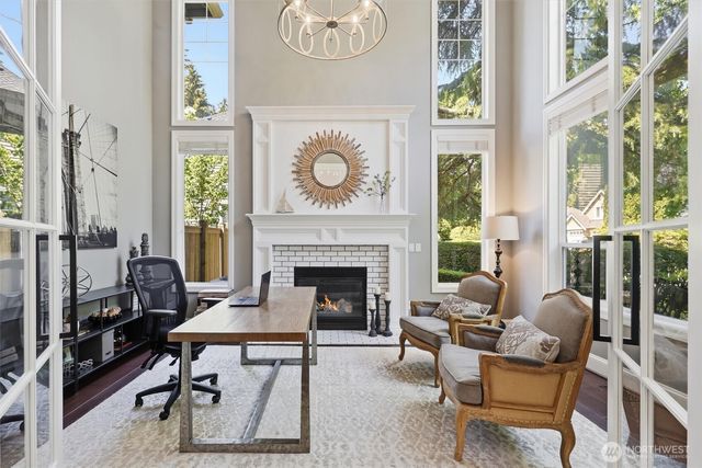 25817 SE 31st Place, Sammamish, WA 98075