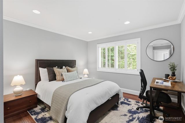 25817 SE 31st Place, Sammamish, WA 98075