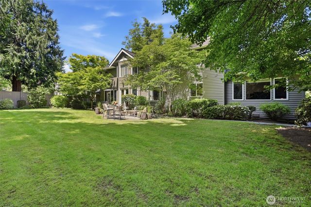 25817 SE 31st Place, Sammamish, WA 98075