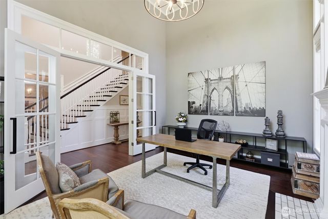 25817 SE 31st Place, Sammamish, WA 98075