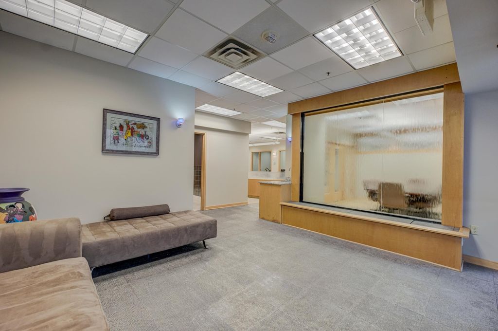 1201 Yale Place A100, Minneapolis, MN 55403 — photo 3