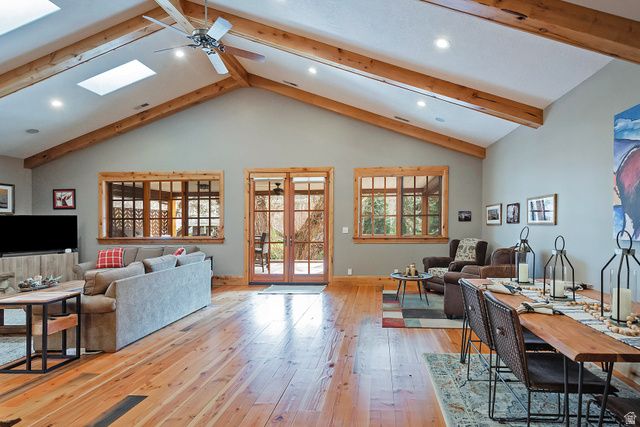 606 E HOLLY HAVEN CIR, Murray, UT 84107