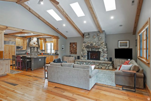 606 E HOLLY HAVEN CIR, Murray, UT 84107