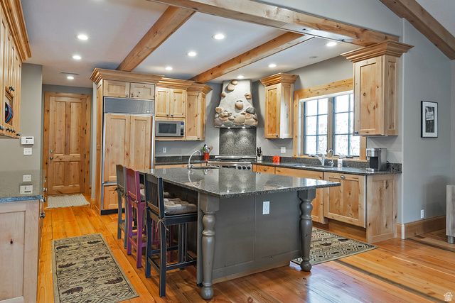 606 E HOLLY HAVEN CIR, Murray, UT 84107