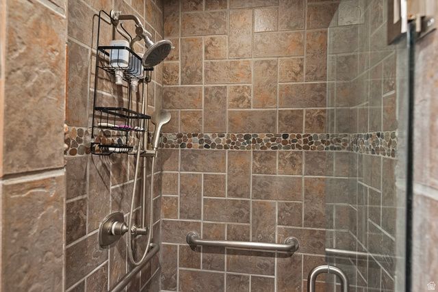 606 E HOLLY HAVEN CIR, Murray, UT 84107