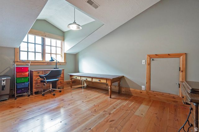 606 E HOLLY HAVEN CIR, Murray, UT 84107