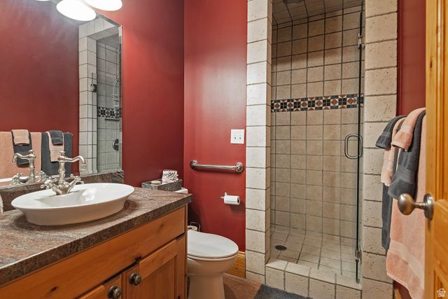 606 E HOLLY HAVEN CIR, Murray, UT 84107