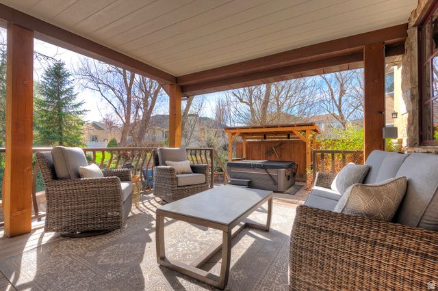 606 E HOLLY HAVEN CIR, Murray, UT 84107