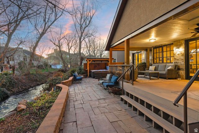 606 E HOLLY HAVEN CIR, Murray, UT 84107