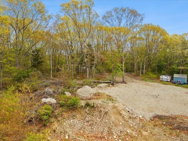 9 Hillside Ave, Berkley, MA 02779