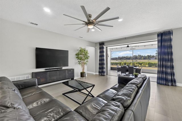 2725 MATERA DR, St Cloud, FL 34771