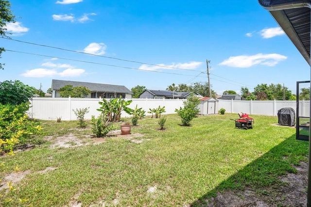 2412 AINSWORTH AVENUE, Deltona, FL 32738