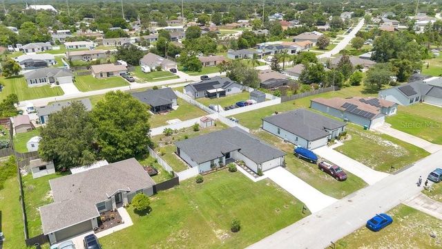 2412 AINSWORTH AVENUE, Deltona, FL 32738