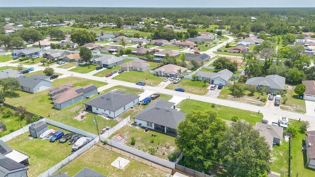 2412 AINSWORTH AVENUE, Deltona, FL 32738