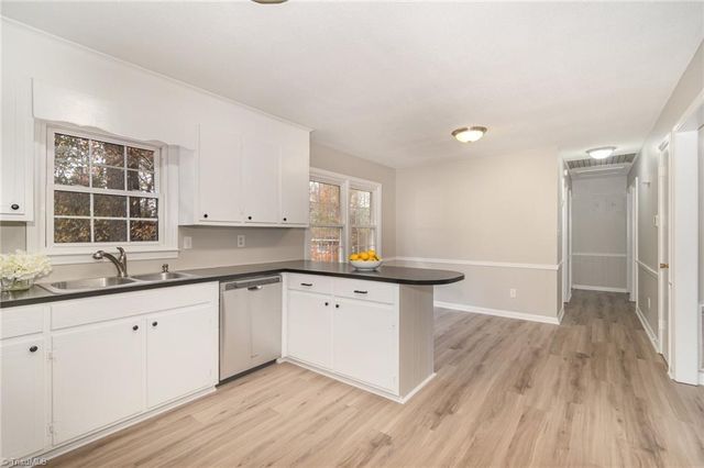 613 Piney Grove Road, Kernersville, NC 27284