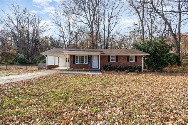 613 Piney Grove Road, Kernersville, NC 27284