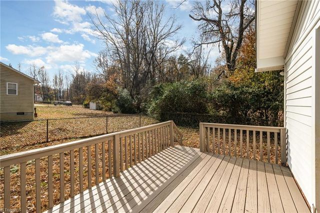 613 Piney Grove Road, Kernersville, NC 27284