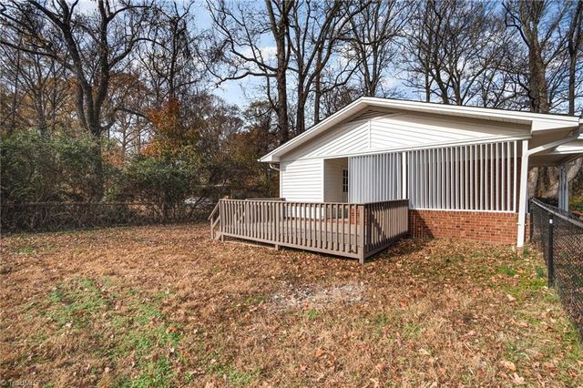 613 Piney Grove Road, Kernersville, NC 27284