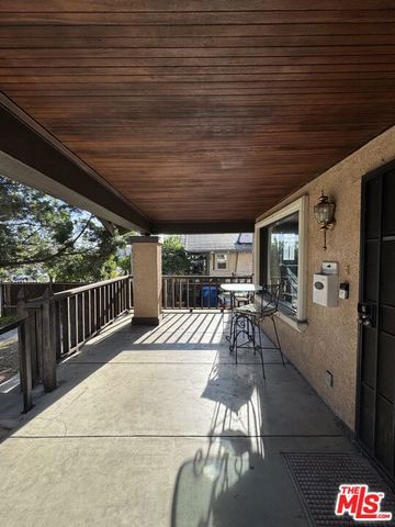 147 N Dillon Street, Los Angeles, CA 90026