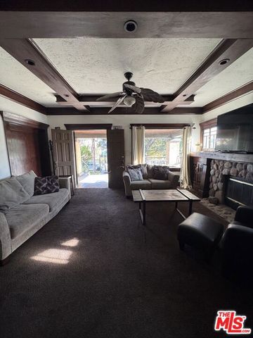 147 N Dillon Street, Los Angeles, CA 90026