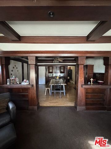 147 N Dillon Street, Los Angeles, CA 90026