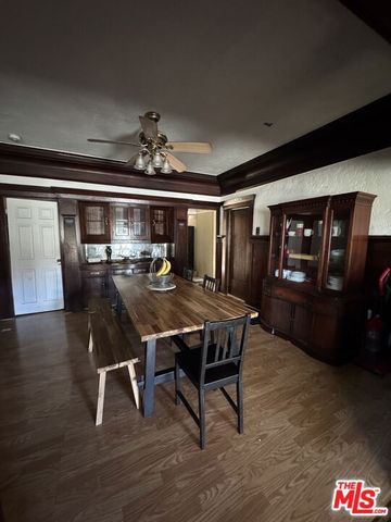 147 N Dillon Street, Los Angeles, CA 90026