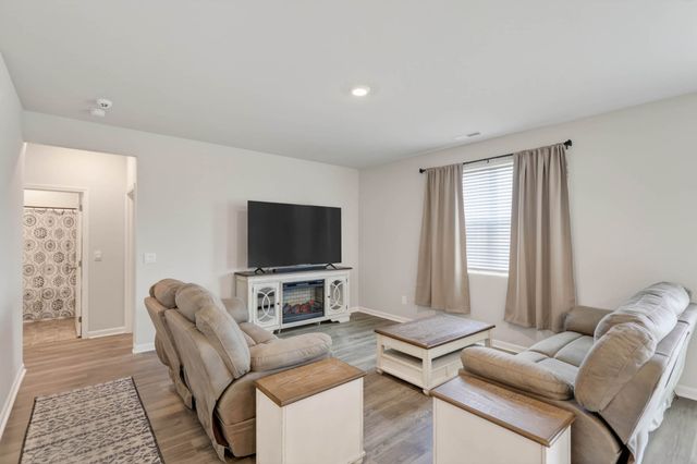 2172 Seiver Ln, White House, TN 37188