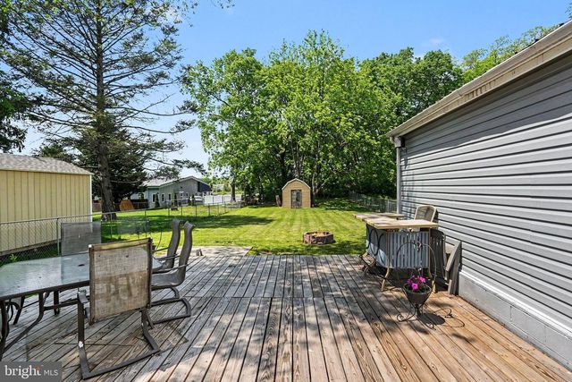 231 WALTON ST, Lemoyne, PA 17043