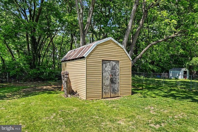 231 WALTON ST, Lemoyne, PA 17043