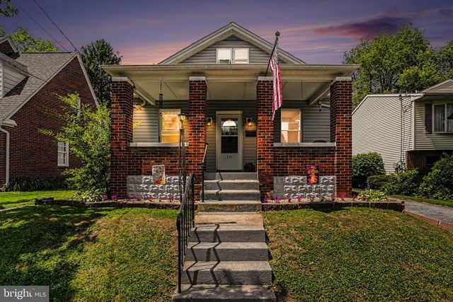 231 WALTON ST, Lemoyne, PA 17043