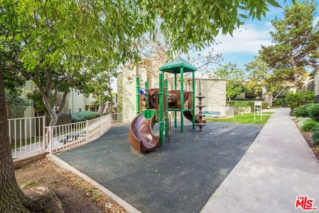 4925 Indian Wood Road 378, Culver City, CA 90230