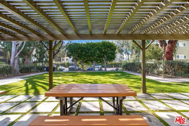 4925 Indian Wood Road 378, Culver City, CA 90230