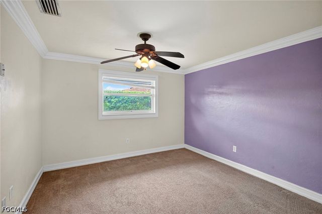 5231 Greenbriar DR, Fort Myers, FL 33919