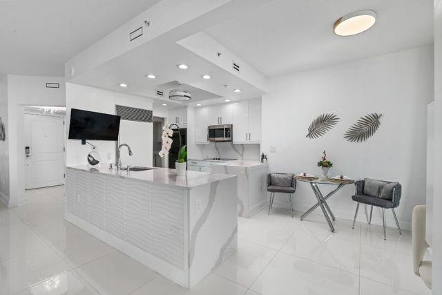 411 N New River Drive 2205, Fort Lauderdale, FL 33301