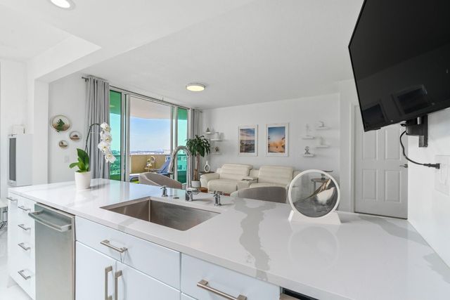 411 N New River Drive 2205, Fort Lauderdale, FL 33301