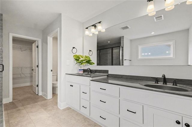 72 Clear Lake Parkway, Hoschton, GA 30548