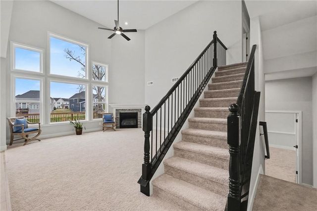 72 Clear Lake Parkway, Hoschton, GA 30548