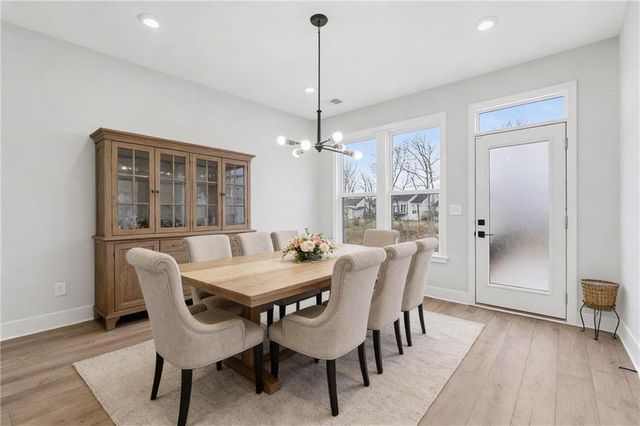 72 Clear Lake Parkway, Hoschton, GA 30548