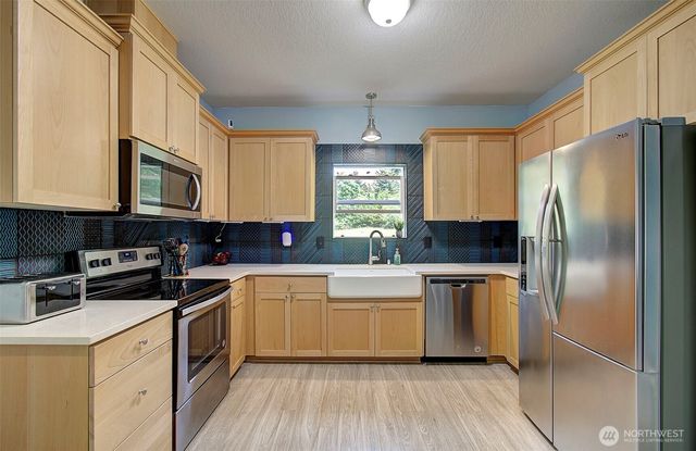 248 Harlequin Court, Woodland, WA 98674