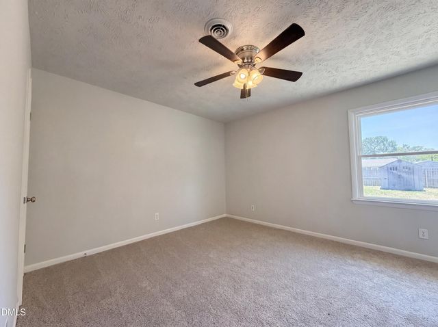 5921 Richfield Avenue, Hope Mills, NC 28348