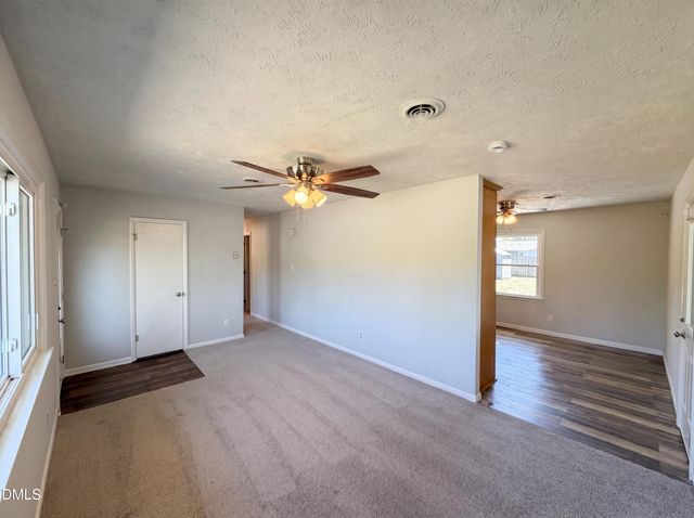 5921 Richfield Avenue, Hope Mills, NC 28348