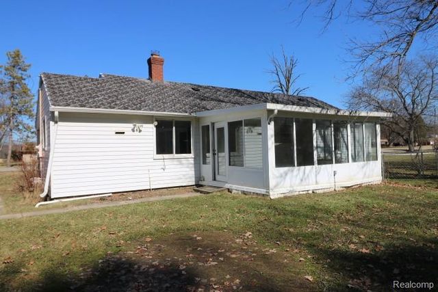 5184 E Mount Morris Road, Mount Morris, MI 48458